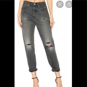 Levi’s Wedgie Fit Jeans